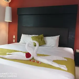 https://the-blvd-hotel-playa-del-carmen.allrivieramayahotels.com