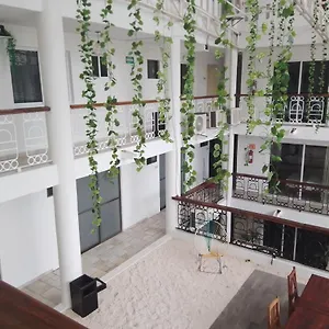 https://casa-barka.allrivieramayahotels.com