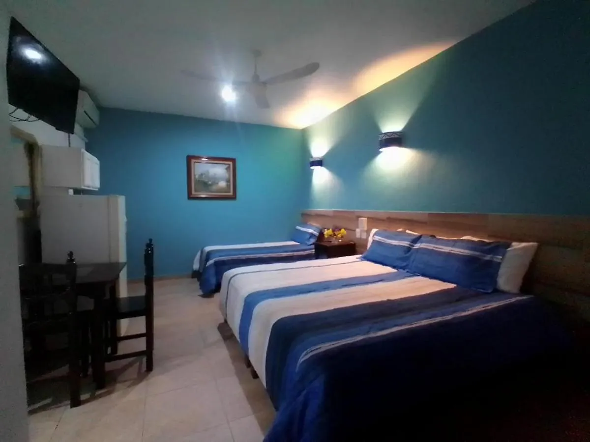 Hotel Acuario Playa Del Carmen
