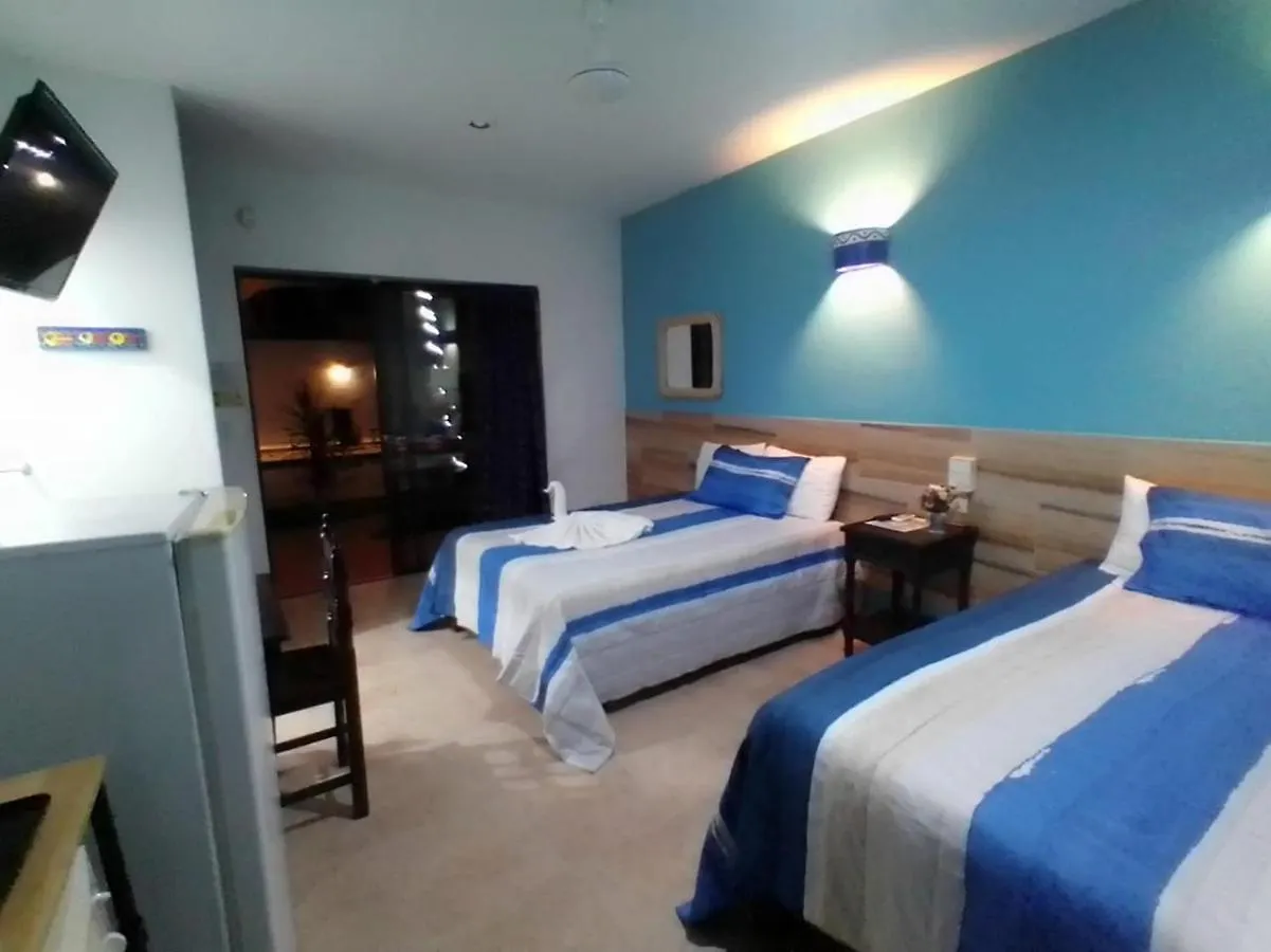 Hotel Acuario Playa Del Carmen